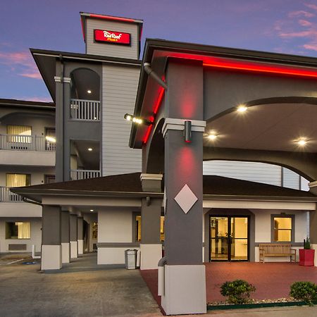 Red Roof Inn Plus + Galveston - Beachfront Exterior photo