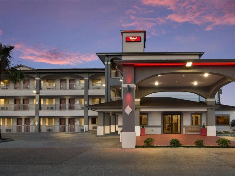 Red Roof Inn Plus + Galveston - Beachfront Exterior photo
